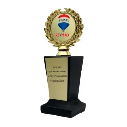 Metal Çelenk Figürlü Plaket Altın